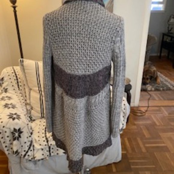 CABI GORGEOUS EUC CARDIGAN 100% COTTON NWOT - Picture 10 of 13